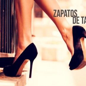 cómo combinar zapatos de tacón