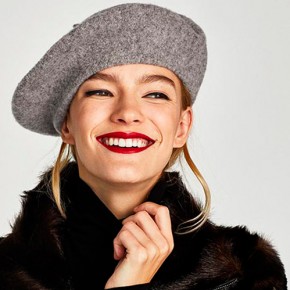 cómo combinar una boina de mujer