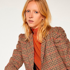 cómo combinar blazer mujer